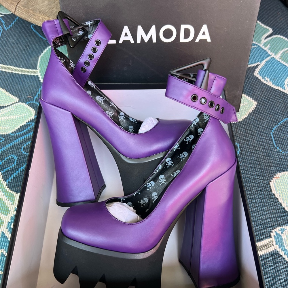 Vibrant Purple Platform Heels with Unique Buckle